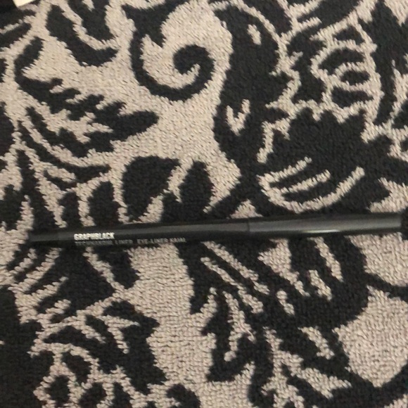 Mac-eyeliner black pencil - Picture 4 of 6